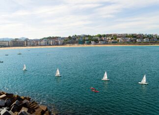 MPPT Şarj Kontrol Cihazı Nasıl Çalışır? Etkili Enerji Çözümleri