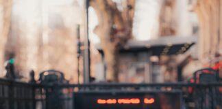 Ofislerde Güneş Enerjisi ile UPS Sistemlerinin Uyumlu Kullanımı Nasıl?