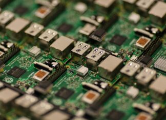 Güneş Enerjisi Tabanlı IoT Cihazlarıyla Güç Yönetimi Nasıl Yapılır?