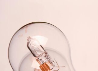 Güneş Paneli Kaç Watt Enerji Üretir? Sırrını Keşfedin!